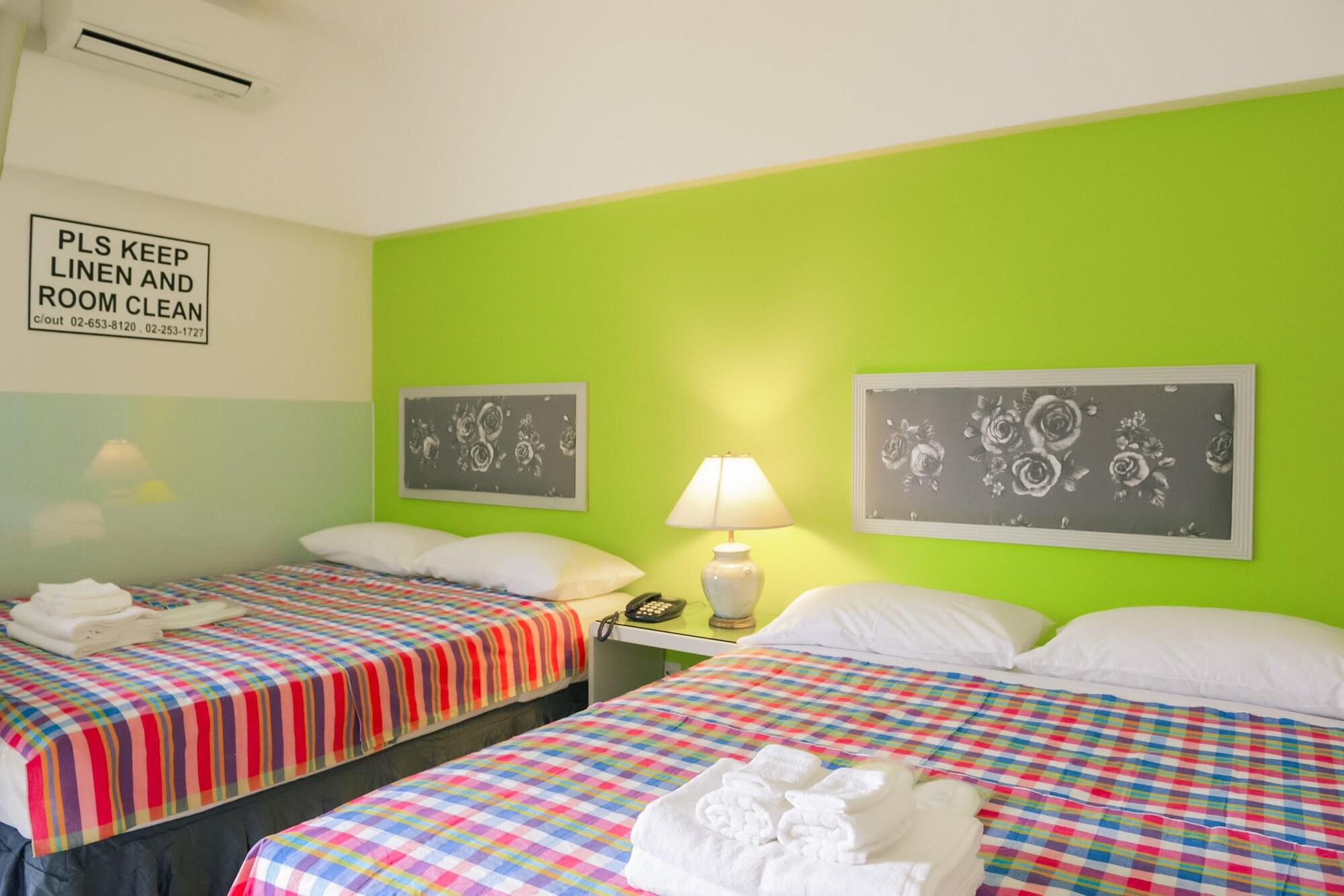 A-2 House Hostel Bangkok Exterior photo
