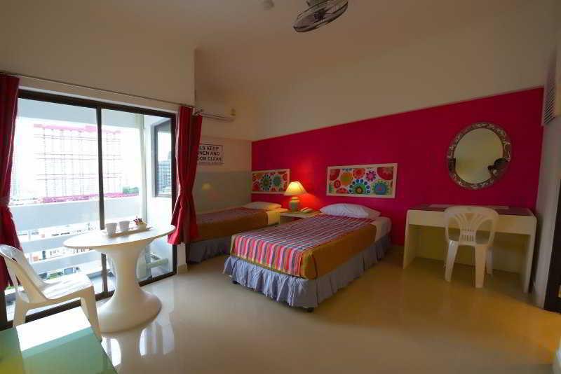 A-2 House Hostel Bangkok Exterior photo
