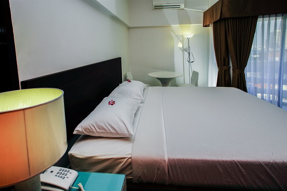 A-2 House Hostel Bangkok Exterior photo